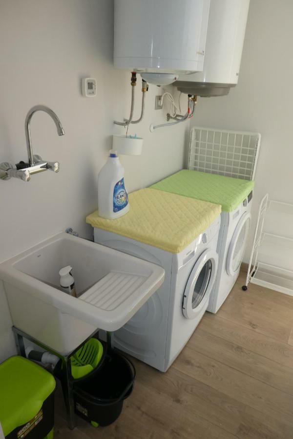 Appartement Plage Salata Rosas Roses Exterior foto